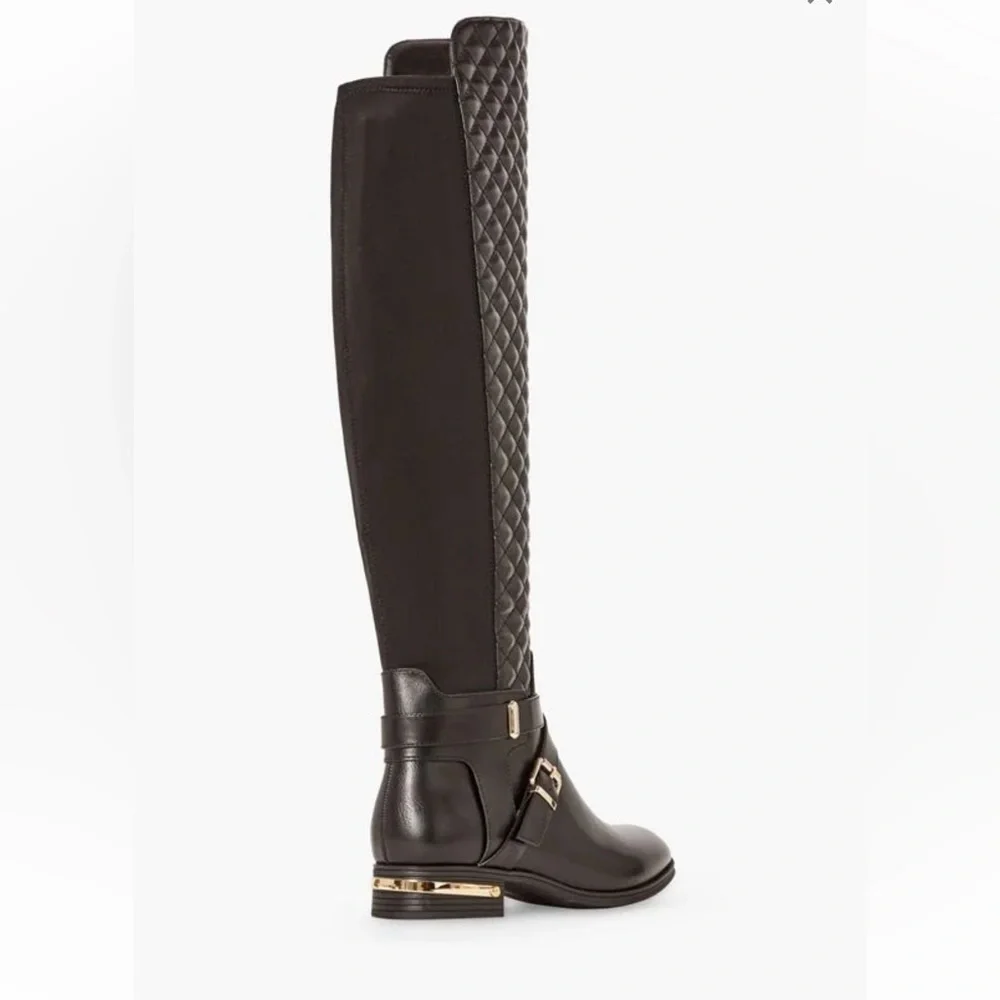 Annabeth Quilted Flat Boots Size 9
